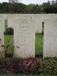 Doullens Communal Cemetery Extension No.1 - Fitton, J W