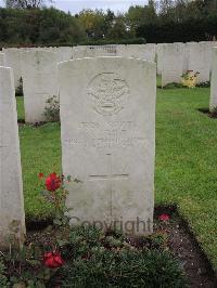 Doullens Communal Cemetery Extension No.1 - Flint, Herbert