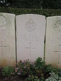 Doullens Communal Cemetery Extension No.1 - Furneaux, George Henry