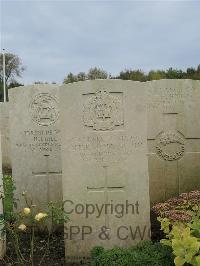 Doullens Communal Cemetery Extension No.1 - Goody, Walter