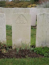 Doullens Communal Cemetery Extension No.1 - Graham, F