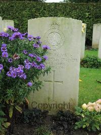 Doullens Communal Cemetery Extension No.1 - Grainger, Walter George