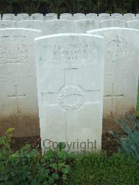 Doullens Communal Cemetery Extension No.1 - Hillock, Thomas