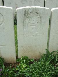 Doullens Communal Cemetery Extension No.1 - Hume, Andrew