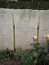 Doullens Communal Cemetery Extension No.1 - Hallworth, Thomas