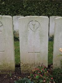 Doullens Communal Cemetery Extension No.1 - Hancock, A