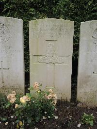 Doullens Communal Cemetery Extension No.1 - Hardy, Frederick William