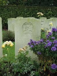 Doullens Communal Cemetery Extension No.1 - Harland, George Thomas Walter