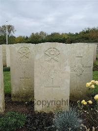 Doullens Communal Cemetery Extension No.1 - Harman, William Charles