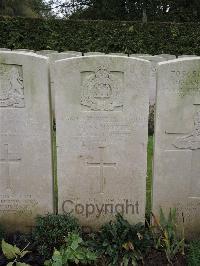 Doullens Communal Cemetery Extension No.1 - Harper, Frank