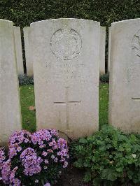 Doullens Communal Cemetery Extension No.1 - Harris, E