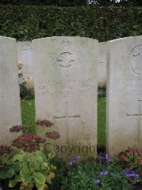 Doullens Communal Cemetery Extension No.1 - Harris, Reginald Edward