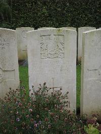 Doullens Communal Cemetery Extension No.1 - Harwood, William