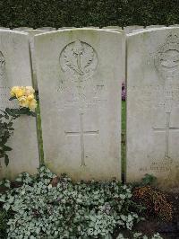 Doullens Communal Cemetery Extension No.1 - Hassall, J