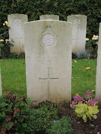 Doullens Communal Cemetery Extension No.1 - Hemmans, William John Weatherall