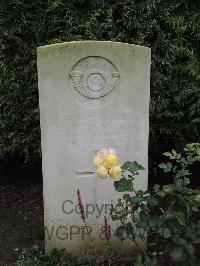 Doullens Communal Cemetery Extension No.1 - Hickman, William Benjamin