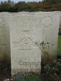 Doullens Communal Cemetery Extension No.1 - Higham, Joseph