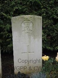 Doullens Communal Cemetery Extension No.1 - Hooker, William Arthur