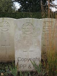 Doullens Communal Cemetery Extension No.1 - Horler, Albert James Frank