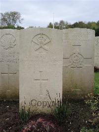 Doullens Communal Cemetery Extension No.1 - Hunt, George Charles Henry