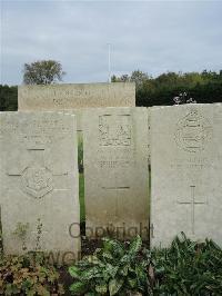 Doullens Communal Cemetery Extension No.1 - Iles, William Robert