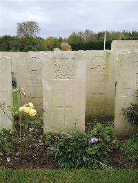 Doullens Communal Cemetery Extension No.1 - Jones, J H