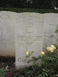 Doullens Communal Cemetery Extension No.1 - Jowett, J A