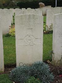 Doullens Communal Cemetery Extension No.1 - Kelly, Martin