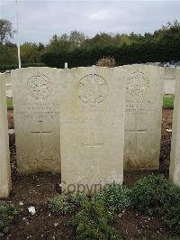 Doullens Communal Cemetery Extension No.1 - Knight, William Henry