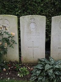 Doullens Communal Cemetery Extension No.1 - London, William John