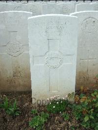 Doullens Communal Cemetery Extension No.1 - MacKay, Neil