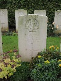 Doullens Communal Cemetery Extension No.1 - McArow, James