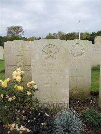 Doullens Communal Cemetery Extension No.1 - Mellor, Joe