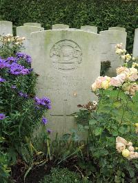 Doullens Communal Cemetery Extension No.1 - Monks, E