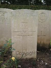 Doullens Communal Cemetery Extension No.1 - Morris, Alfred John