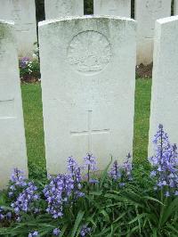 Doullens Communal Cemetery Extension No.1 - Nicholls, Arthur