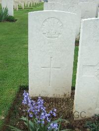 Doullens Communal Cemetery Extension No.1 - Norman, O