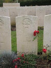 Doullens Communal Cemetery Extension No.1 - Newcomb, Charles Stuart