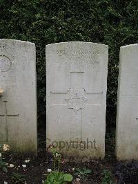 Doullens Communal Cemetery Extension No.1 - Nicholson, Frank