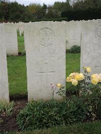 Doullens Communal Cemetery Extension No.1 - Norden, Charles John