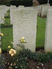 Doullens Communal Cemetery Extension No.1 - Onions, John