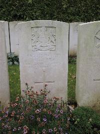 Doullens Communal Cemetery Extension No.1 - Orford, Alfred