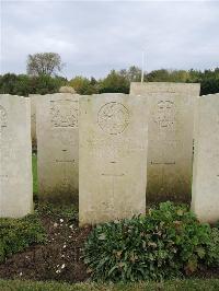 Doullens Communal Cemetery Extension No.1 - Osborn, Edward William