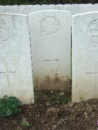 Doullens Communal Cemetery Extension No.1 - Peake, C W