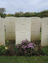 Doullens Communal Cemetery Extension No.1 - Peak, William