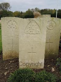 Doullens Communal Cemetery Extension No.1 - Perkins, David