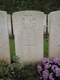 Doullens Communal Cemetery Extension No.1 - Phillips, Benjamin