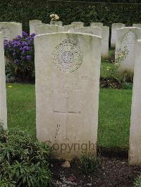 Doullens Communal Cemetery Extension No.1 - Platt, D