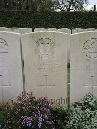 Doullens Communal Cemetery Extension No.1 - Player, James