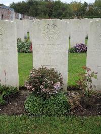 Doullens Communal Cemetery Extension No.1 - Porter, Robert